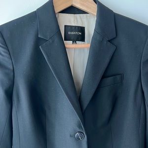 Aritzia Babaton | Black 3/4 Sleeve Short Blazer